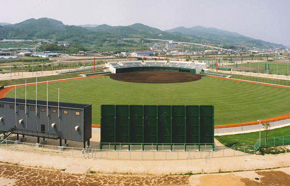 淡路佐野運動公園野球場